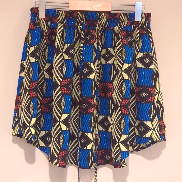 Small forever 21 Graphic print drawstring flowy skirt - Picture 1 of 1